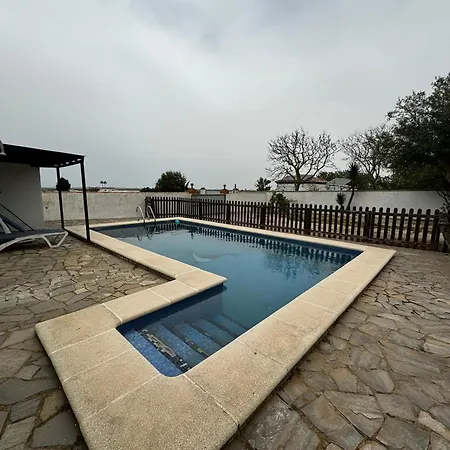 Con Piscina Privada